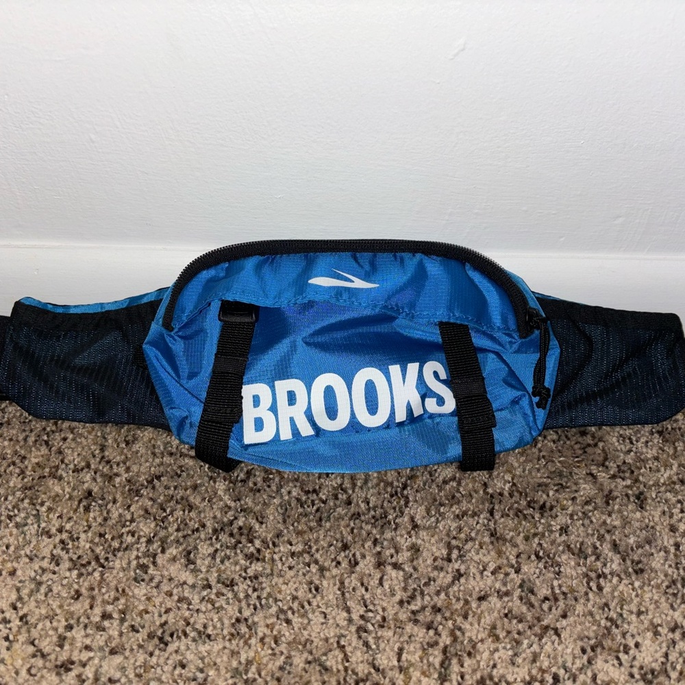Brooks belt bag